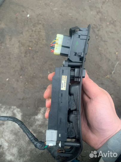 Кнопки стеклоподъемника Subaru Legacy правый руль