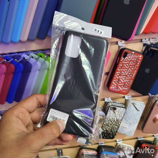 Чехлы Samsung Galaxy S20 Plus