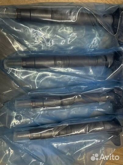 Форсунка дизельная 0445116029 VW