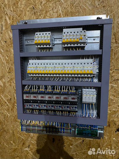 Сборка электрического щита