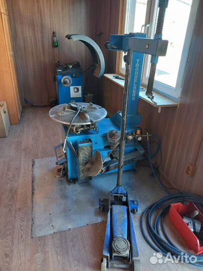 Viatti Strada Asimmetrico V-130 185/65 R14