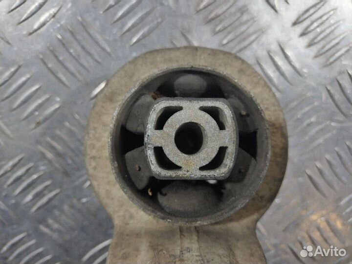 Рычаг передний левый нижний Audi Q5 8R 2012