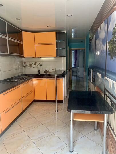 3-к. квартира, 65,4 м², 2/5 эт.