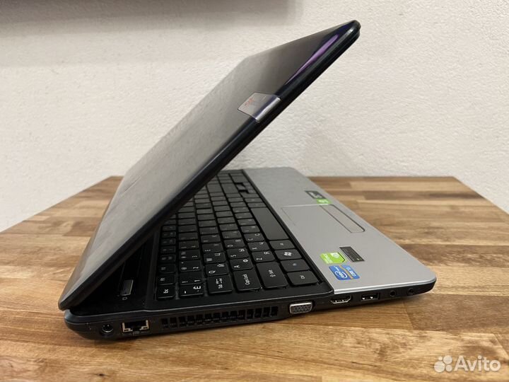 Игровой Acer 4 ядра Core i3 8Gb SSD256 GeForce 710