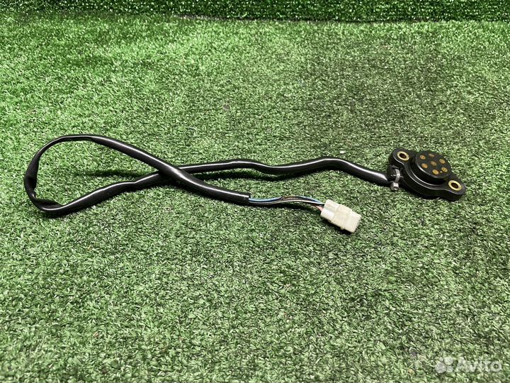 Датчик скорости нейтрали Suzuki GSX-R 1000 K3 K4 T