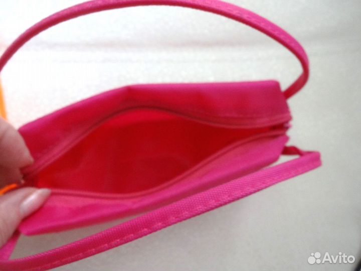 Косметички,тени,карандаши