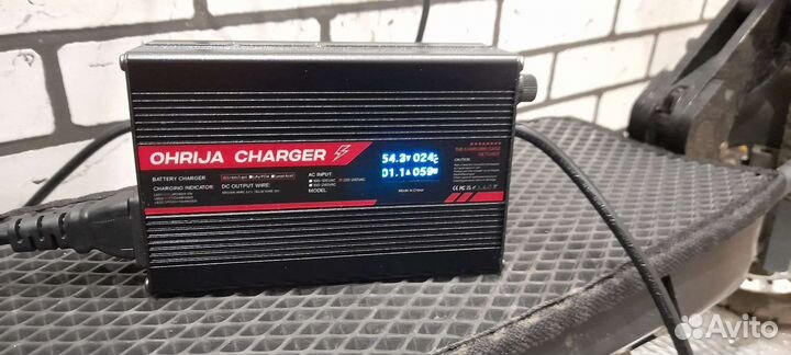 Зарядное устройство для электросамоката 48v 5A