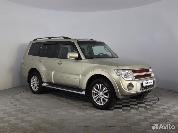 Mitsubishi Pajero 3.2 AT, 2012, 234 734 км