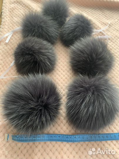 Помпоны из натурального меха