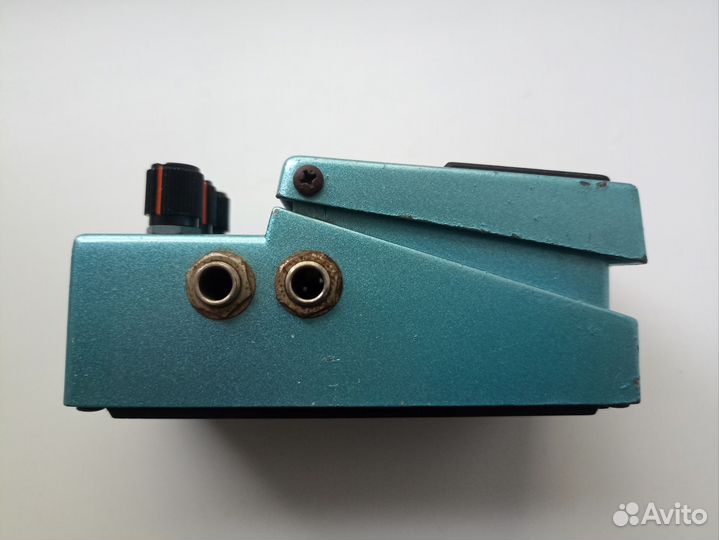 Гитарная педаль Boss CE 3