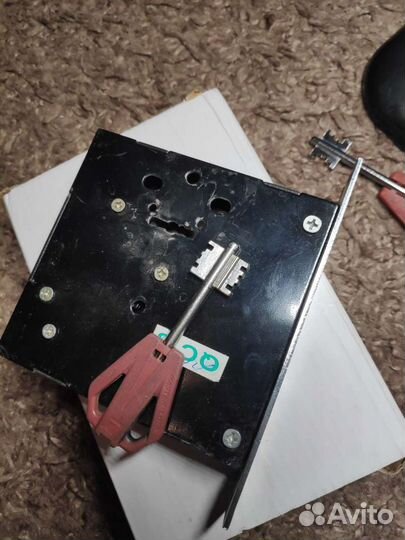 Входной замок