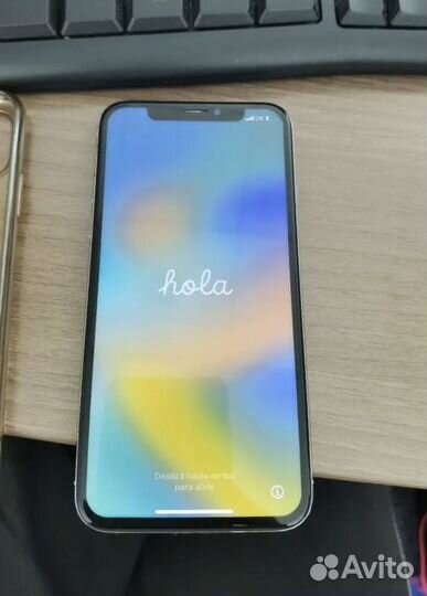 iPhone X, 64 ГБ