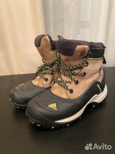 Зимние ботинки Adidas 33 размер