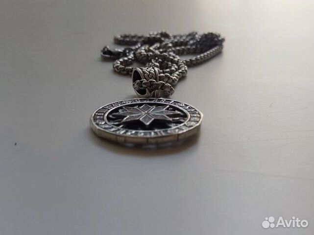Мужской кулон