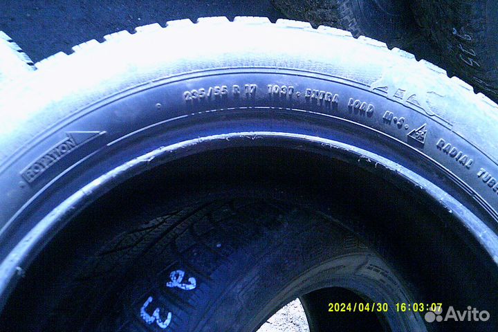 Gislaved Nord Frost 5 235/55 R17