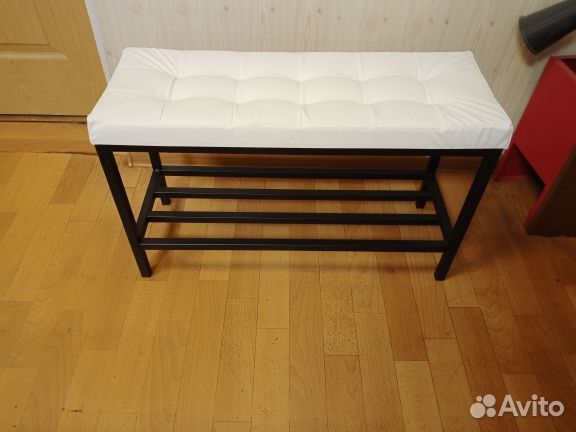 Банкетка белая для обуви