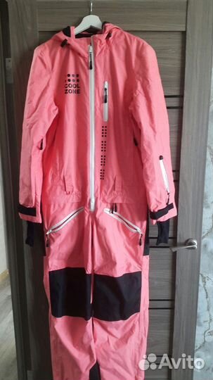 Женский сноубордический/гл комбинезон coolzone