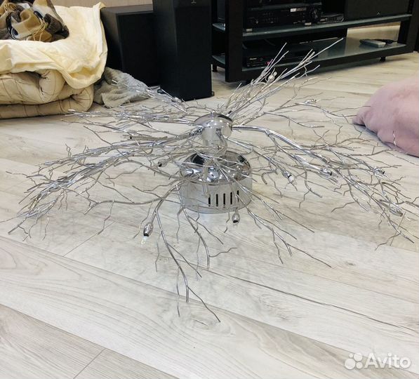 Люстра потолочная + бра настенная