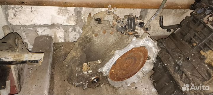 АКПП Kia Carnival 2002-2006 2.5 бензин