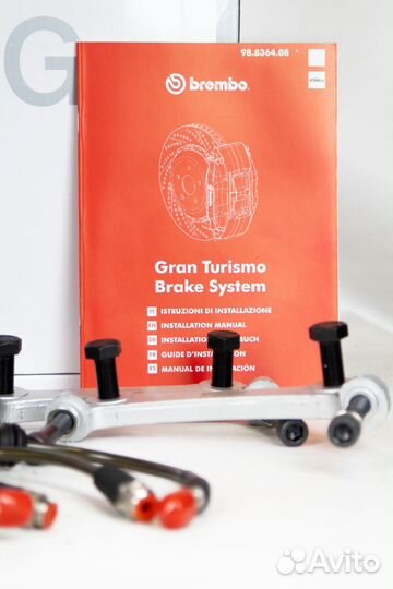 Тюнинг тормозов Toyota LC300 Brembo GT8 передних