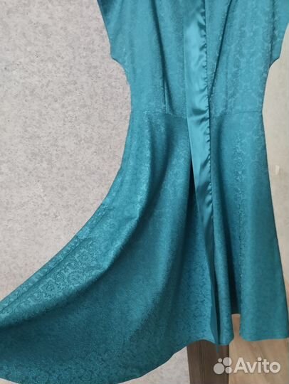 Платье женское 48 50 бу