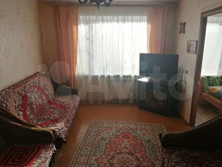 4-к. квартира, 62 м², 1/5 эт.