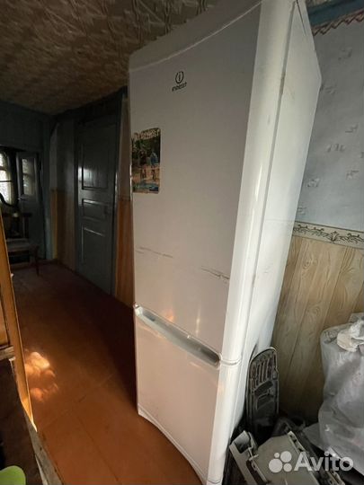 Холодильник