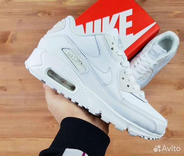 Женские Nike Air 90 кроссовки новые