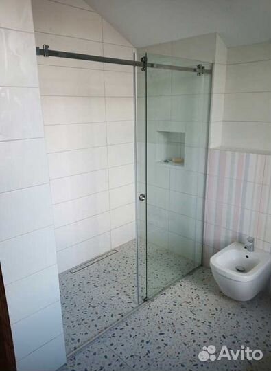 Перегородки из стекла для террас лестниц