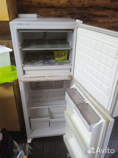 Холодильник на запчасти