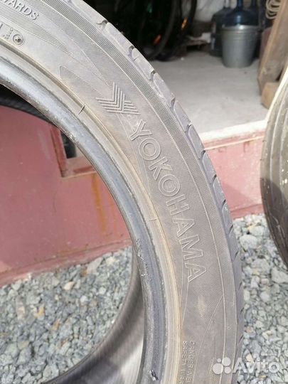 Yokohama Advan Sport V103 275/40 R20