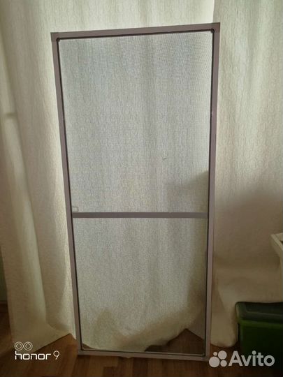 Москитные сетки на окна новые