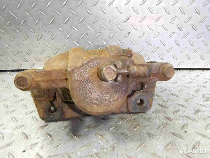 Суппорт передний правый Honda HR-V 1999-2005