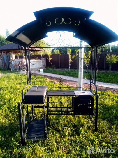 Беседка с мангалом