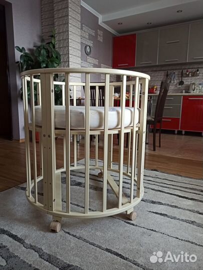 Детская кроватка круглая