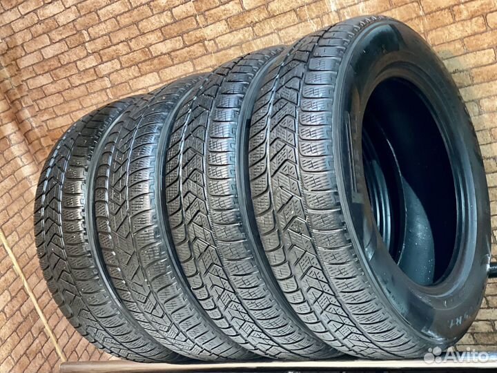 Pirelli Scorpion Winter 215/65 R17