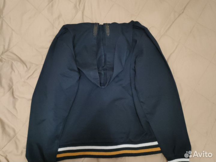 Кофта школьная 140