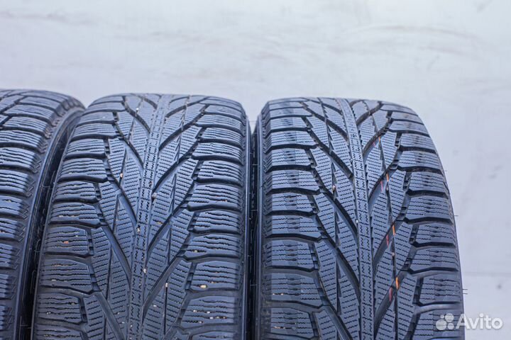 Nokian Tyres Hakkapeliitta R2 SUV 225/60 R17 103R