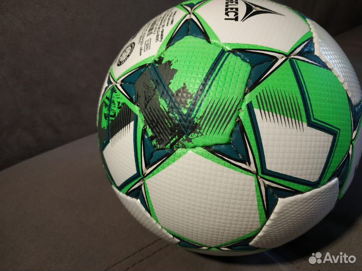 Мяч футбольный оригинал Derbystar FIFA s5 Brillant