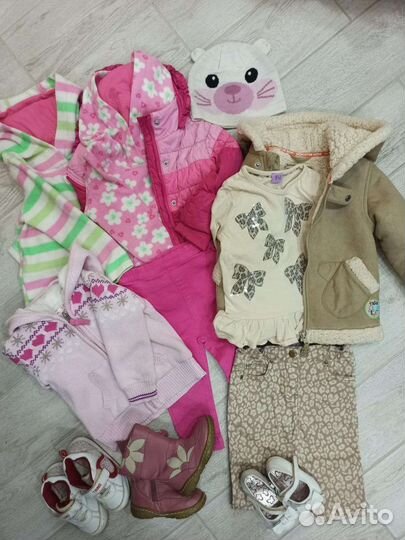 Фирменная одежда для девочки