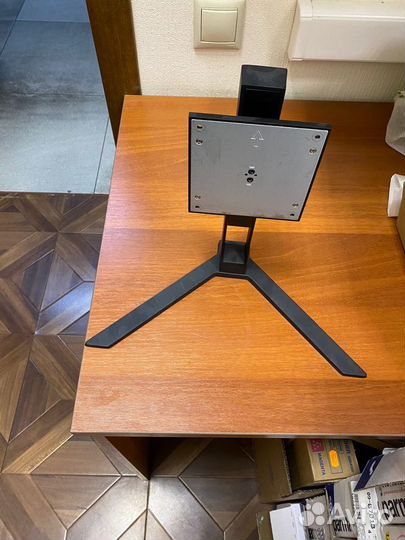 Ножка для моноблока/монитора универсальная