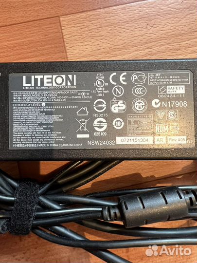 Блок питания для ноутбука