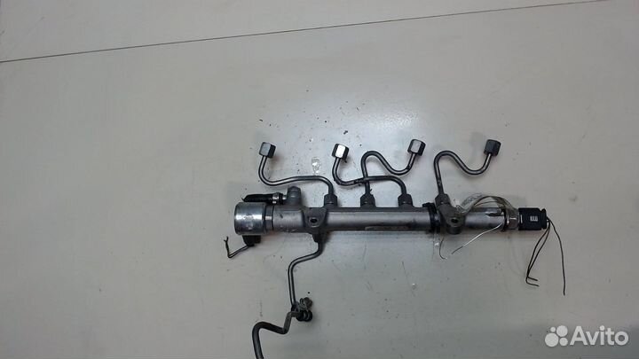 Рампа топливная Mercedes E W212, 2015