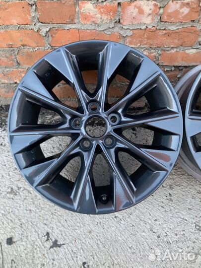 Литые диски R17 5x114.3 lexus