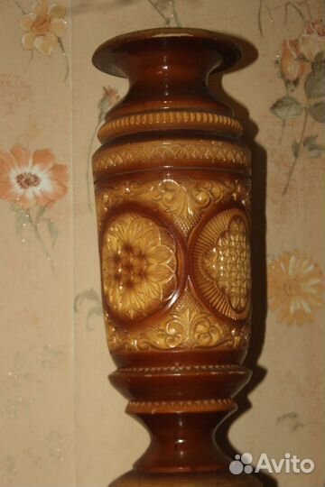 Старинная ваза и др. дер резьба