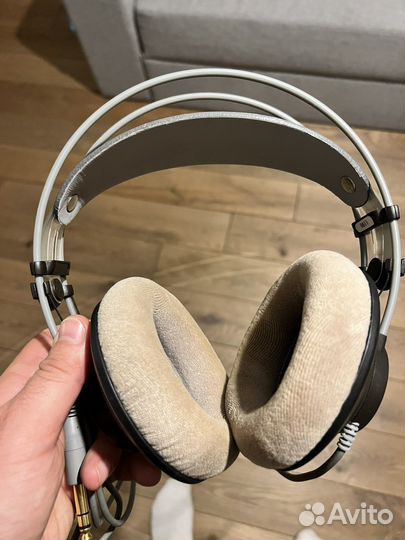 Наушники AKG K601