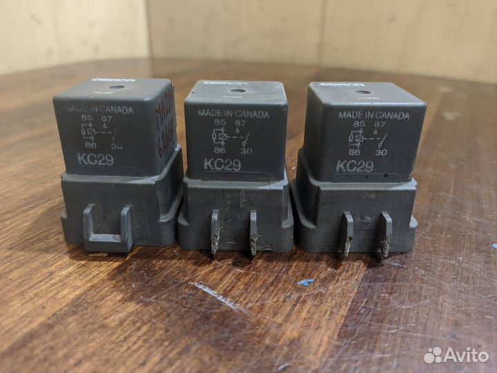 Реле Mazda 626 GF (ящик 07)