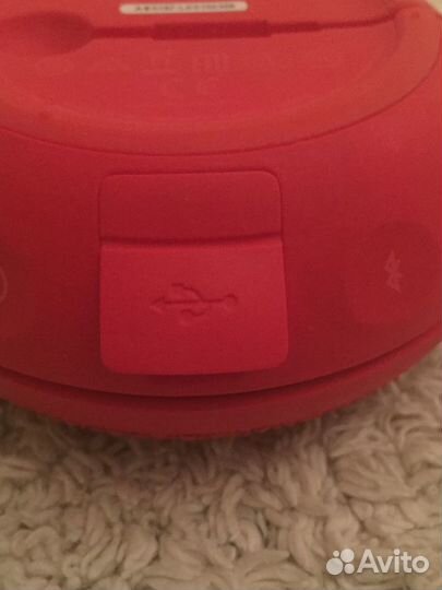 Беспроводная колонка JBL Clip 2