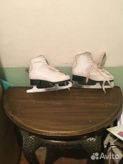 Коньки фигурные