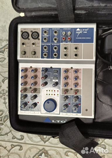 Микшерный пульт